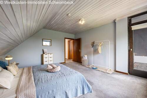 Schlafzimmer DG - 