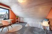 Schlafzimmer DG - 