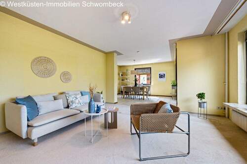 Wohnzimmer - 5 Zimmer Einfamilienhaus in Heide