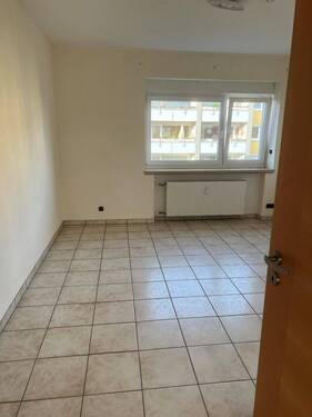 2.jpg - 4 Zimmer Etagenwohnung zur Miete in Hamm