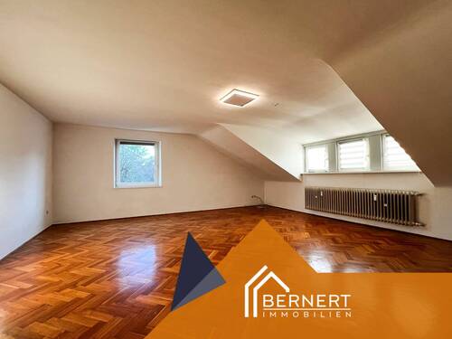 Wohnung 4 DG Zimmer - 