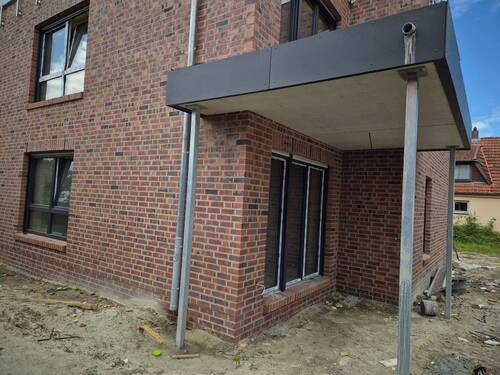 überdachte Terrasse Whg. 4 - 2 Zimmer Etagenwohnung in Saterland / OT Scharrel