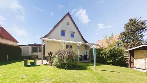 Garten - 5 Zimmer Einfamilienhaus zum Kaufen in Wolfenbüttel