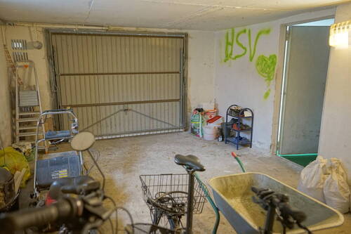 Garage - 