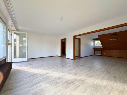 Großes Eckzimmer (OG) - 
