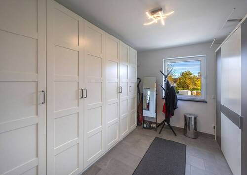 Kinderzimmer/Büro - 