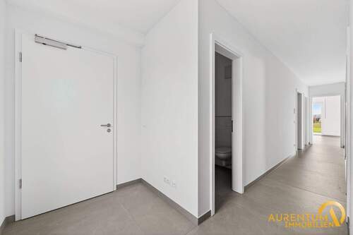 Eingangsbereich - 4 Zimmer Etagenwohnung in Neustadt an der Donau