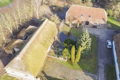 Innenhof - 8 Zimmer Einfamilienhaus in Süderholz