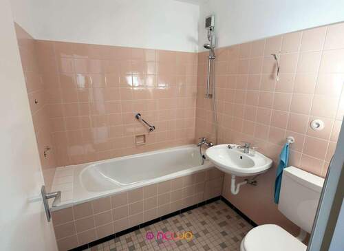 Badezimmer (innenliegend) - 