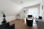 OG Büro_Gästezimmer_Schlafzimmer - 