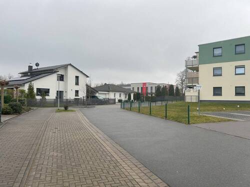 Anliegerstraße - 