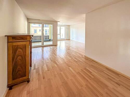 Wohnzimmer - 2 Zimmer Etagenwohnung zum Kaufen in Gengenbach