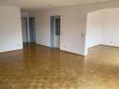 Wohnzimmer - Etagenwohnung mit 96,00 m&sup2; in Wertheim zur Miete