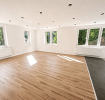 Komfortable Wohnung mit zwei Bädern, drei Zimmern und flexiblem Zusatzraum - Dresden Bühlau/Weißer Hirsch