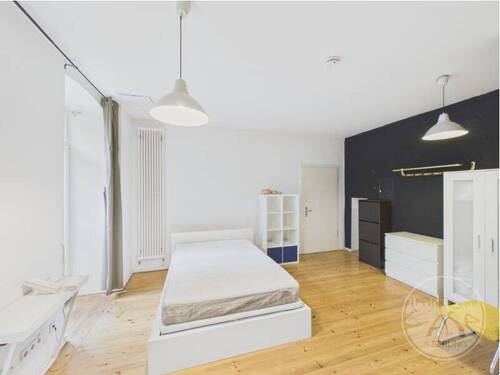 F - 1 Zimmer Etagenwohnung in Berlin