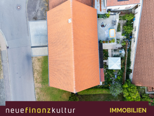 Hausansicht - 5 Zimmer Mehrfamilienhaus, Wohnhaus in Münsingen