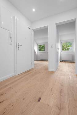 Flur - 3 Zimmer Etagenwohnung zur Miete in Bremen