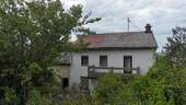 Hausrückseite - Einfamilienhaus mit schönem Gartengrundstück in idyllischer Lage.