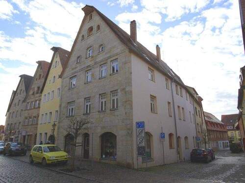 001_Repräsentatives Baudenkmal - Repräsentatives Altstadthaus im Herzen Hersbrucks - nach Sanierung für Wohnprojekt oder Hotel geeignet