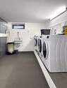 Waschmaschine/Trocknerstellplatz - 
