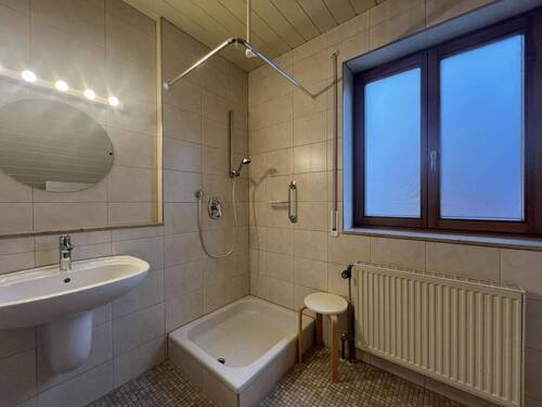 Badezimmer im DG - 