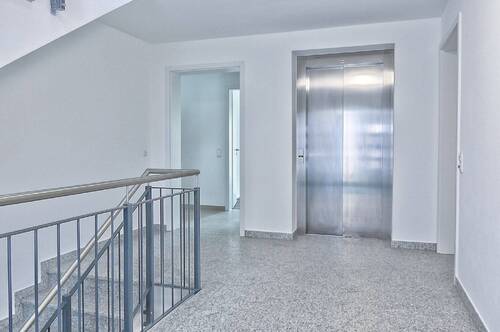 Helles Treppenhaus - 