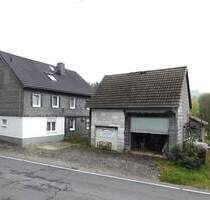 Charmantes Fachwerkensemble mit großem Garten und Entwicklungspotenzial - Bad Berleburg Wunderthausen
