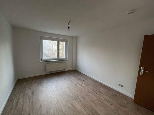 2.jpg - Etagenwohnung mit 55,30 m&sup2; in Zwickau zur Miete