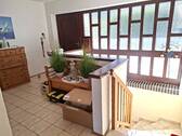 Großzügige Diele mit Garderobe - 