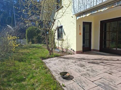 ........ vorliegender Terrasse. - 
