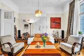 Wohnzimmer - 5 Zimmer Etagenwohnung zum Kaufen in Berlin
