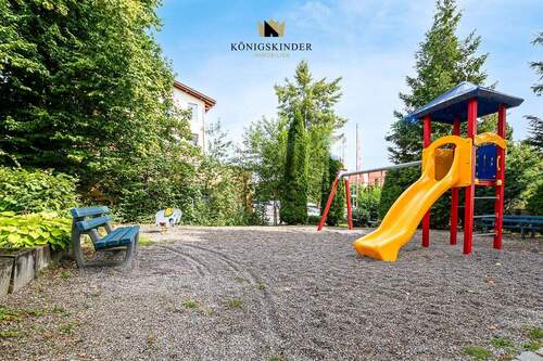 Spielplatz - 4 Zimmer Etagenwohnung zum Kaufen in Kempten
