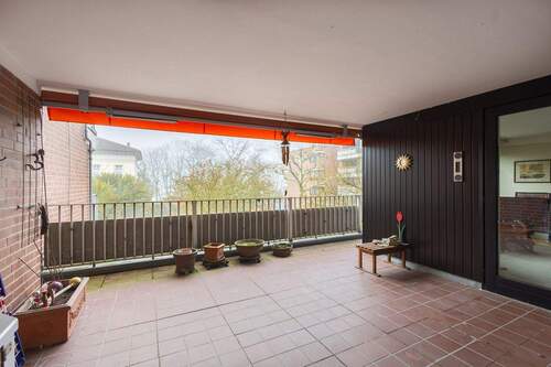 Loggia - 4 Zimmer Etagenwohnung in Göttingen