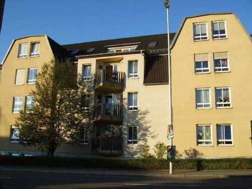 Hausansicht - +++KLEINE GEMÜTLICHE WOHNUNG IN GUTER LAGE VON RABENSTEIN+++