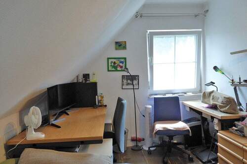 Büro / Gäste- oder Kinderzimmer - 