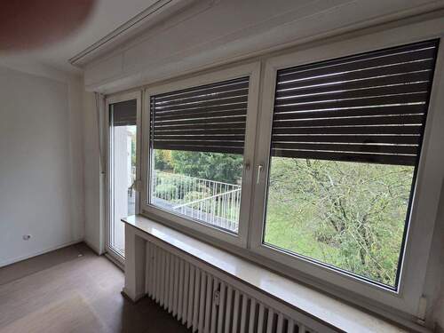 Fenster, Wohnzimmer - 3 Zimmer Etagenwohnung zur Miete in Nordrhein-Westfalen - Mülheim (Ruhr)