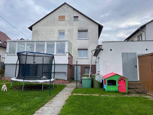 Gartenansicht - Mehrfamilienhaus, Wohnhaus mit 202,00 m² in Friedberg / Ossenheim zum Kaufen