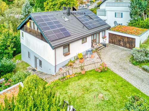 Außenansicht vorne - 8 Zimmer Einfamilienhaus zum Kaufen in Gernsbach