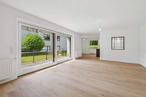 Wohn-/Essbereich - 2 Zimmer Etagenwohnung in Hamburg / Poppenbüttel