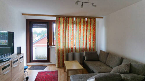 Wohnzimmer - Gut geschnittene 3-Zimmer-Wohnung in ruhiger Lage