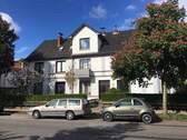 Hausansicht - Sonnige 4-Ziimmer Wohnung mit 2 Balkonen