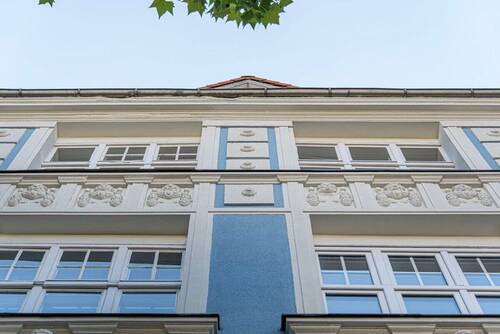 Fassade_1581 - Ruhig und zentral gelegene Altbauwohnung am Walther-Schreiber-Platz *provisionsfrei*