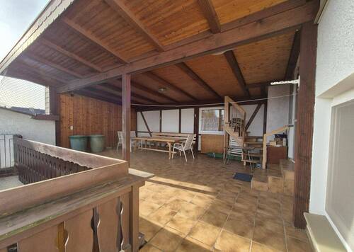 überdachte Terrasse - 