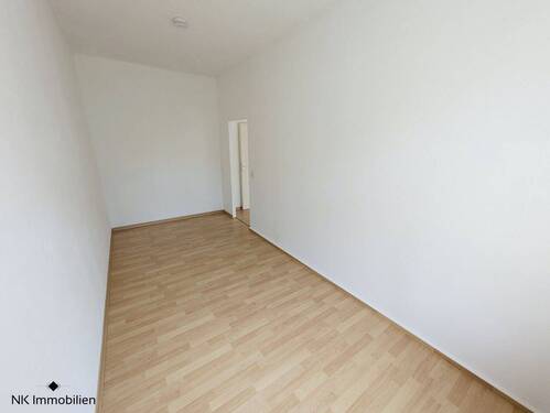 Wohn- & Schlafzimmer - 