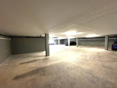 Tiefgarage - 