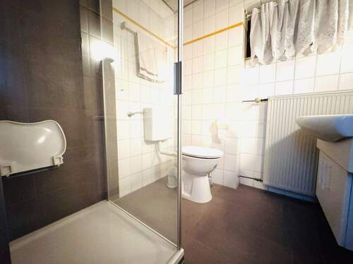 8.1. Badezimmer EG - 
