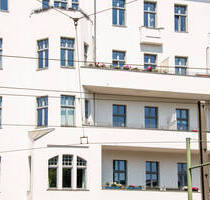 Am Volkspark Friedrichshain: Weitläufige 3-Zimmer-Gründerzeitwohnung *mit Balkon* - in Sanierung! - Berlin