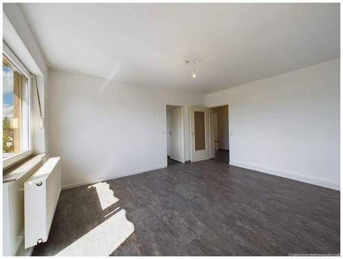 Wohnzimmer - Etagenwohnung mit 70,00 m&sup2; in Augsburg zur Miete