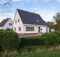 Einfamilienhaus mit Bauplatz in Klein Offenseth-Sparrieshoop