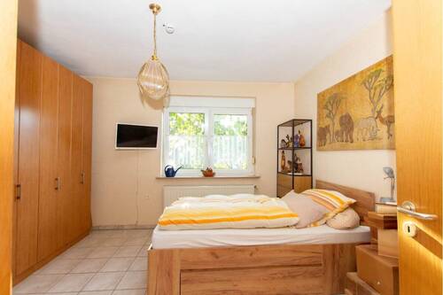 7.2. Wohnung 1. OG, Schlafzimmer - 